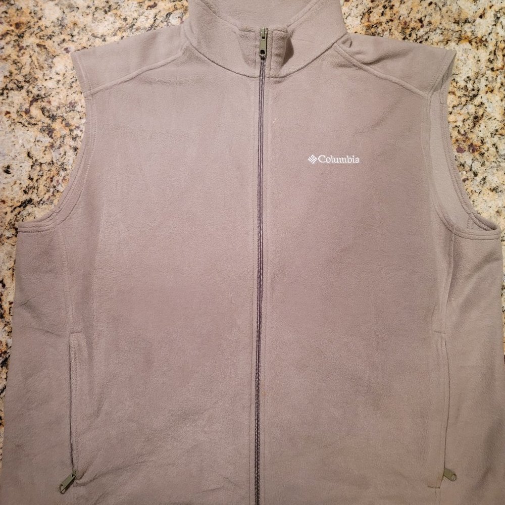 Columbia Men’s Beige Cathedral Peak II Full Zip Up Fleece Vest 2XL